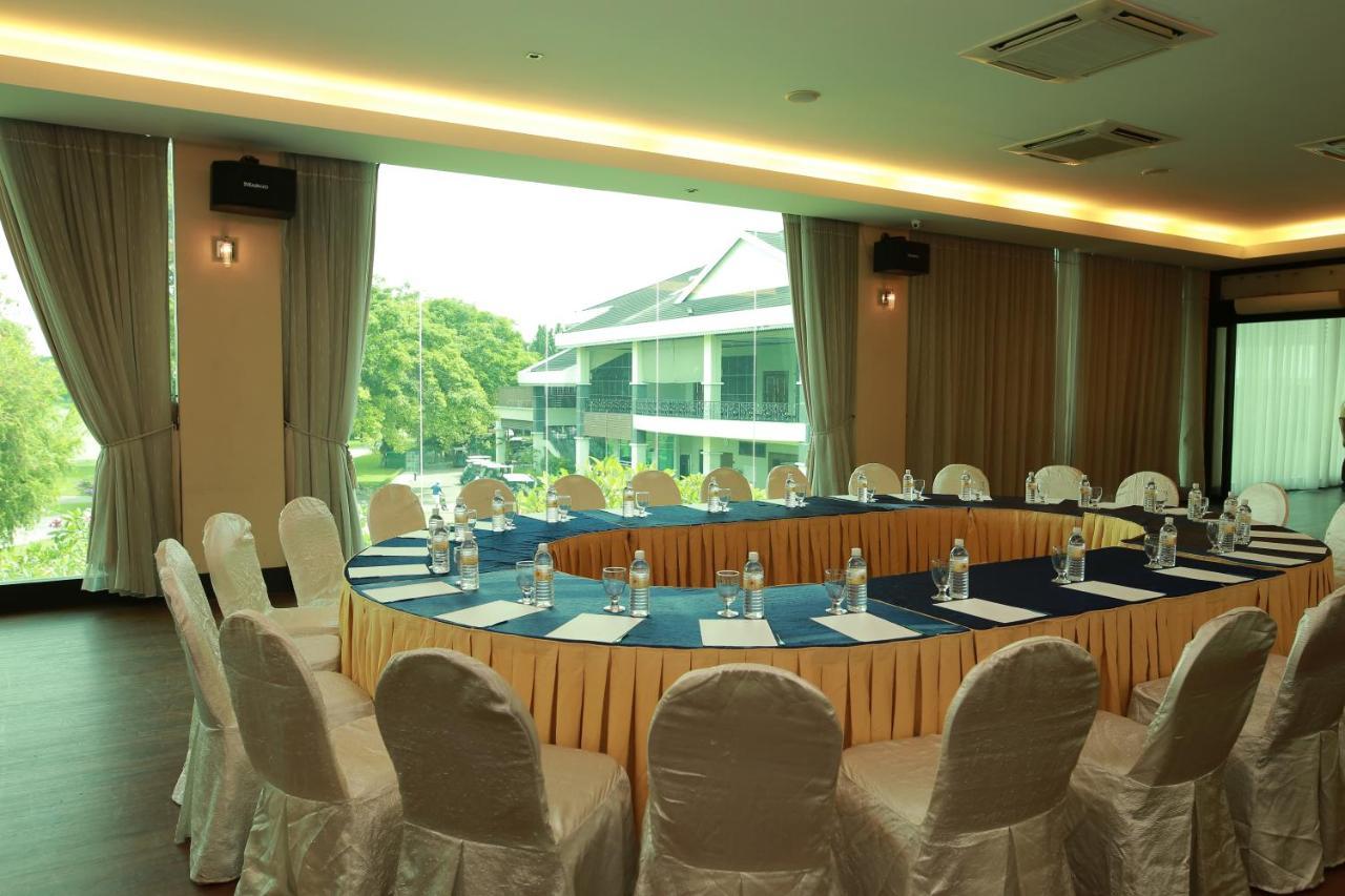 Rpgc Garden Hotel Ipoh Kültér fotó